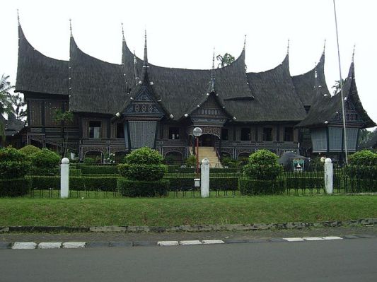 Rumah_Minangkabau